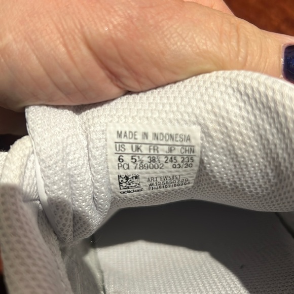 Adidas Superstar Men’s Size 6 - Picture 7 of 7